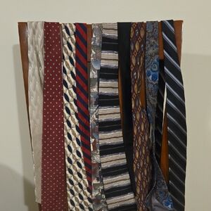 10 Men's Tie Set in Assorted Colors 100% Silk